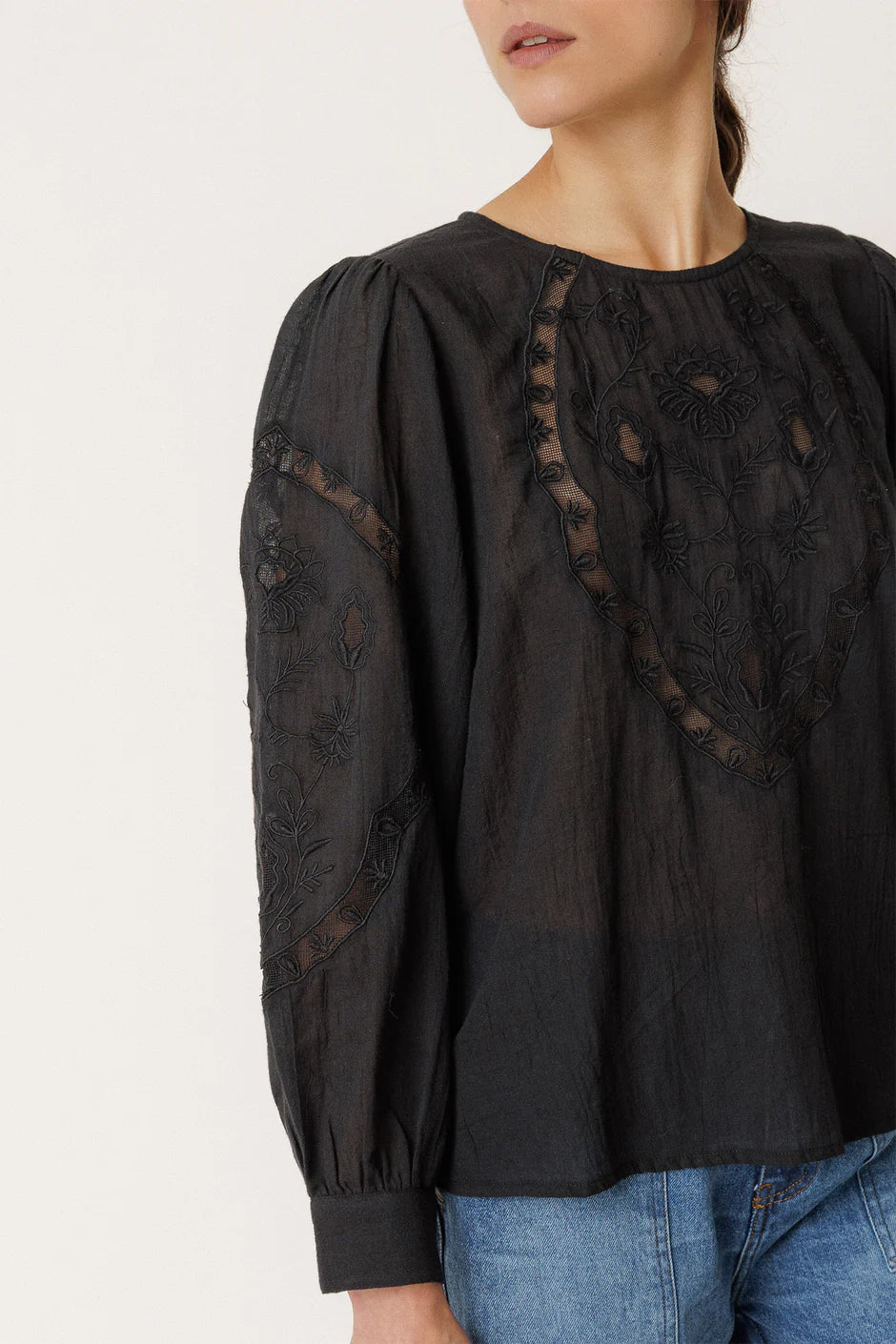 Indi & Cold, Romantic Embroidered Blouse