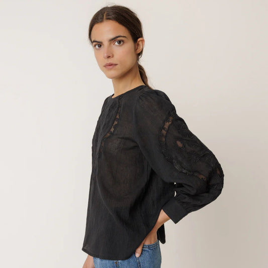 Indi & Cold, Romantic Embroidered Blouse
