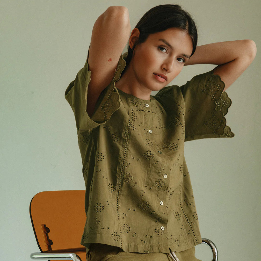 Indi & Cold, Boxy Shirt with Schiffli Embroidery