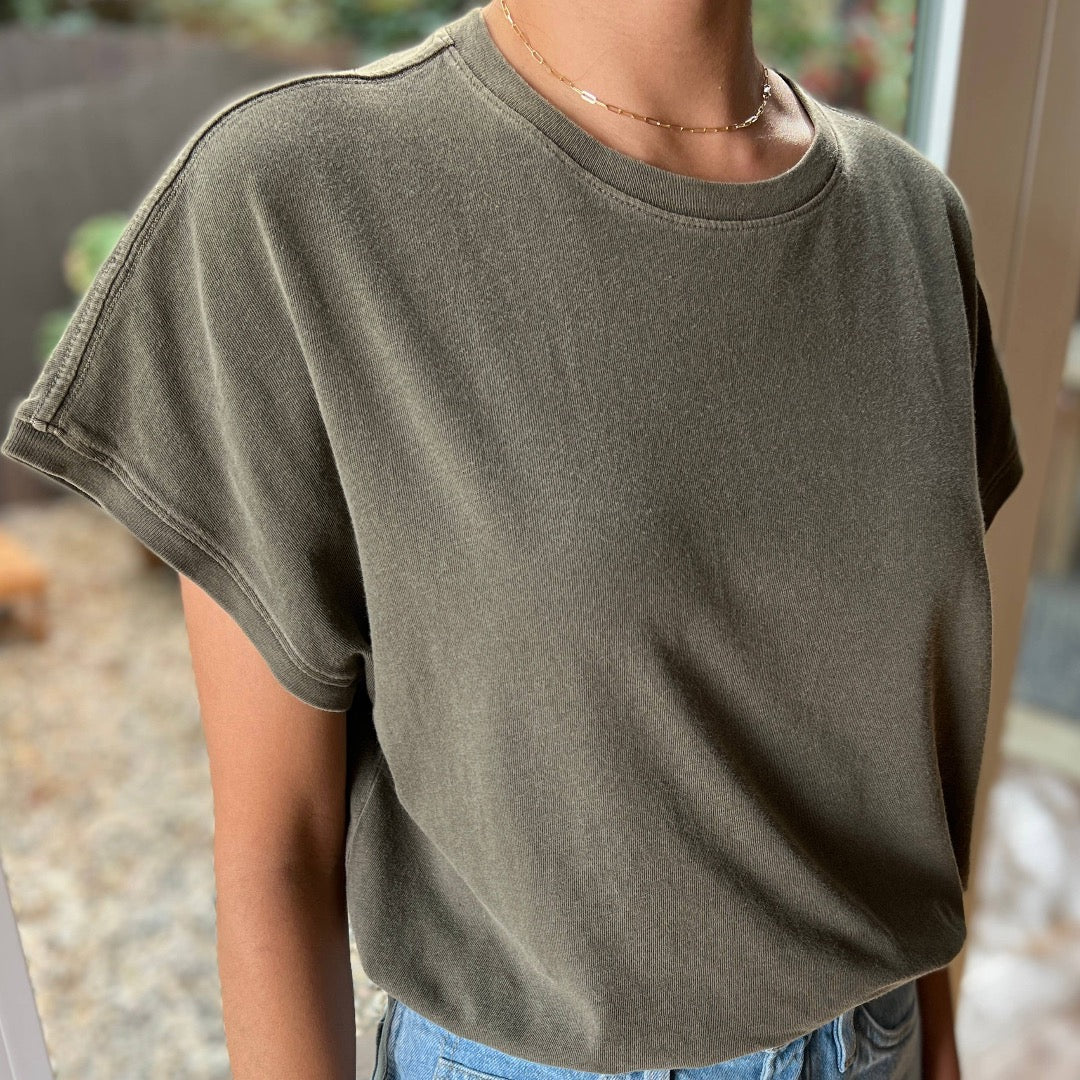 Ease Tee - Army Green